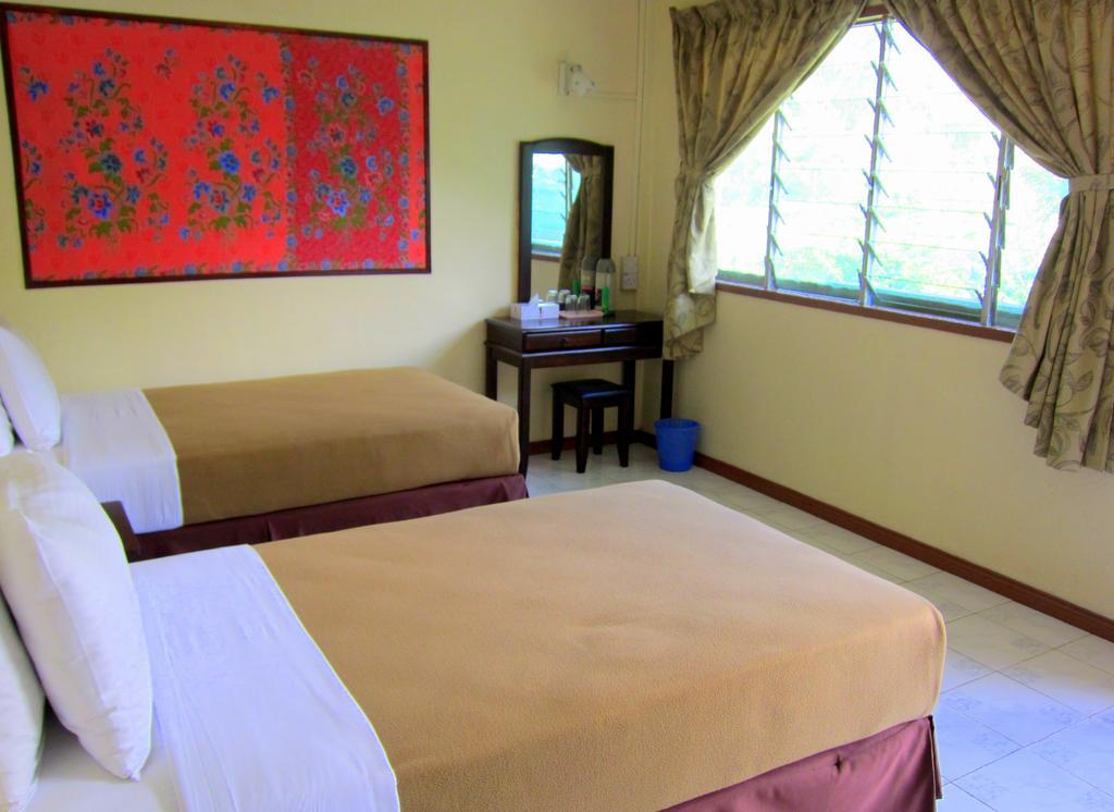 Mile 36 Lodge Kundasang Экстерьер фото